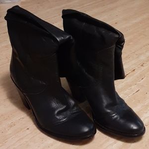BCBG Generation women boots